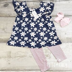 Navy Floral Top with Pink Leggings